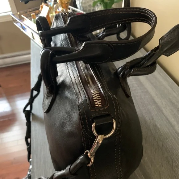 LOEWE Leather Logo Embossed Hobo - Picture 6 of 16